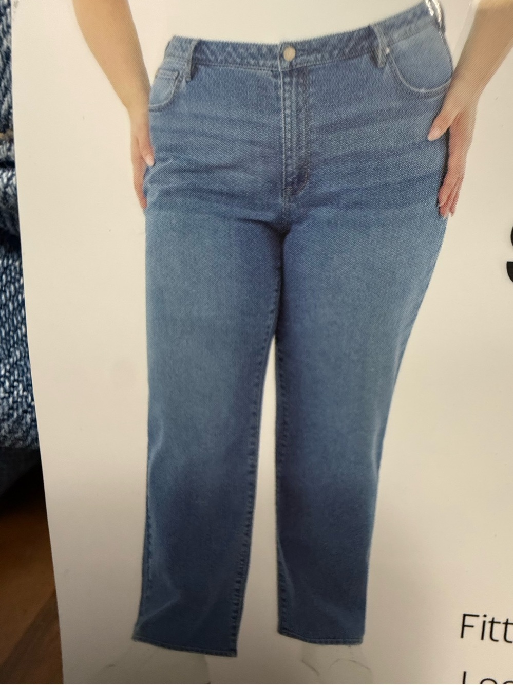 WOMENS Seven7Loose Straight High Rise Jeans. NWT. Size 22W